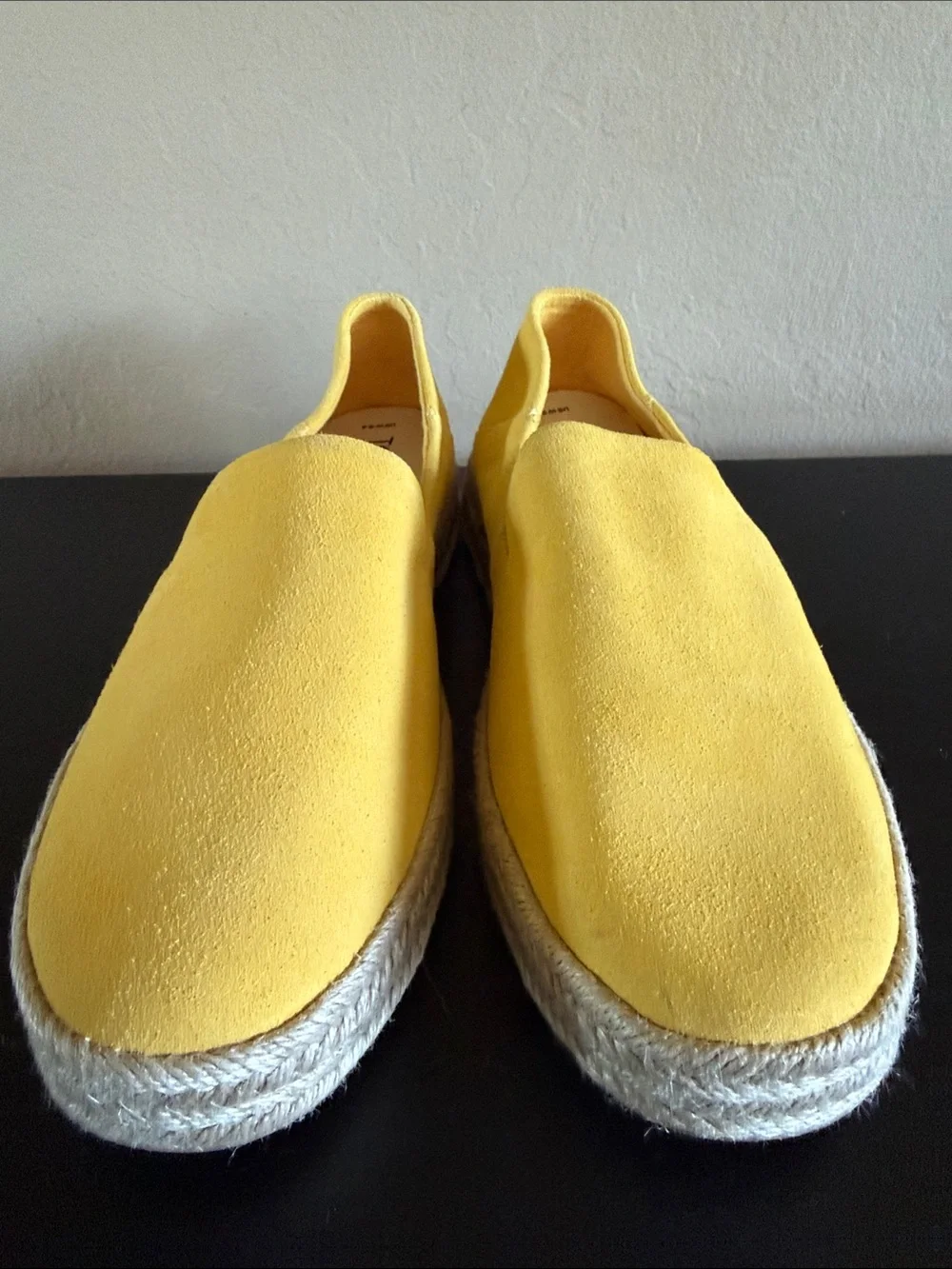 TOMS Alpargata Yellow Leather Slip On Espadrille Shoes Women's Size 9.5 NEW